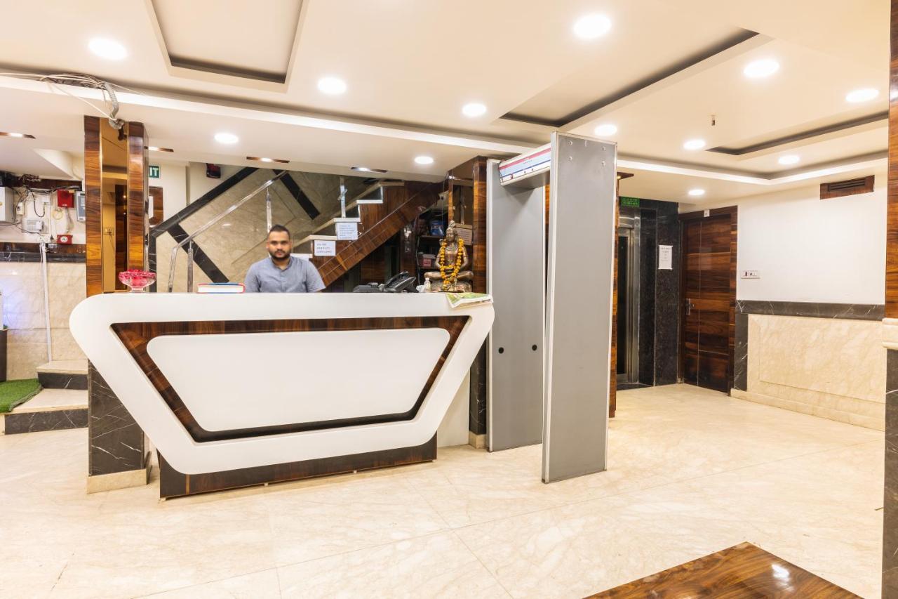 Hotel Grand Shyam- In Front Of New Delhi Railway Station-Couple Friendly 뉴델리 외부 사진